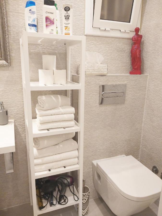 Family Deluxe Apartment Beach كاستيلديفيلس المظهر الخارجي الصورة